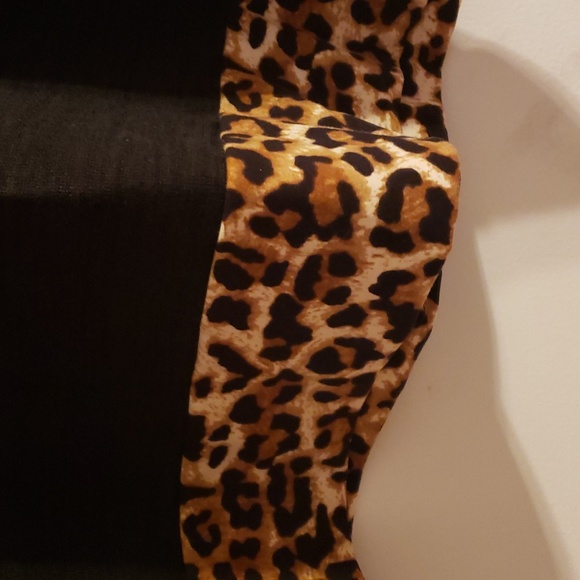 Tunic - Picture 4 of 4